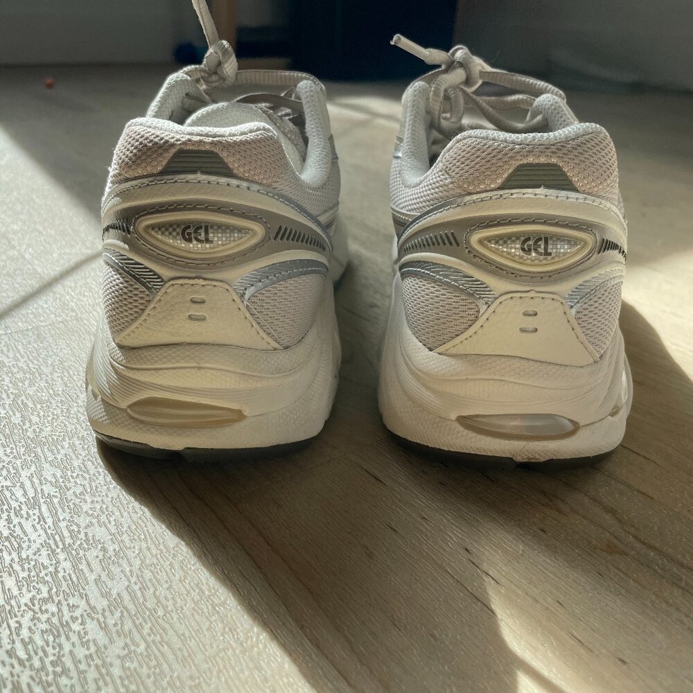 ASICS GT-2160 Sneakers Oatmeal Simply Taupe Women's Size 6.5/Men's Size 5 - Picture 3 of 10